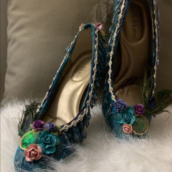 Shoes and matching handbag - Picture 2 of 8